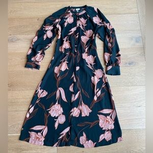 A New Day Midi Floral Dress in Dark Green